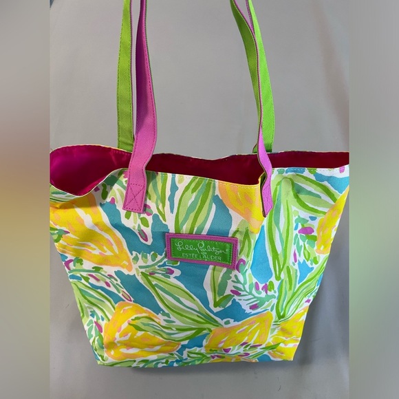 Lilly Pulitzer Tote Bag  For Estee Lauder Pink Blue‎ Yellow Green Lemon Beach - Picture 1 of 11
